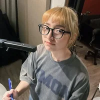 Cô gái lai được chú ý ở Em xinh