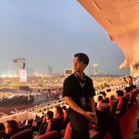 Kaity Nguyễn và sao Việt đi xem concert Anh trai 