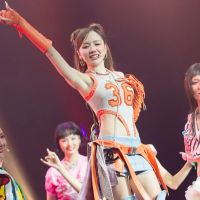 Em xinh “say hi” mở màn dài 4 tiếng, Miu Lê chiếm spotlight