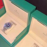 Cận cảnh đồng hồ Rolex 16.000 USD tổng thống tặng đội tuyển Indonesia