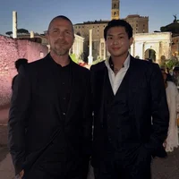 Tiên Nguyễn quyến rũ tại Rome trong chuỗi sự kiện của Dolce & Gabbana