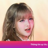 Lisa gây sốt với tạo hình ‘búp bê sống’