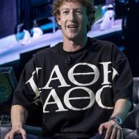 CEO Meta lại 