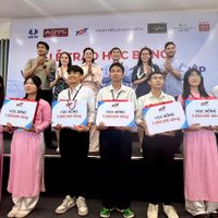 “Nâng bước tương lai” – Tấm lòng của ông Johnathan Hạnh Nguyễn – Chủ tịch Tập đoàn đồng IPP dành cho thế hệ trẻ Khánh Hòa