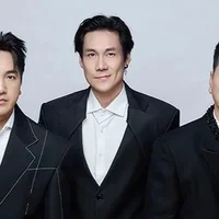 Khánh Phương xin lỗi