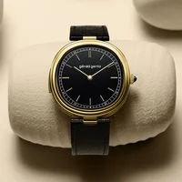 Tuần của đồng hồ giá 64.000 USD trở lên