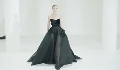 Haute Couture Fall Winter 2021/2022- Elie Saab khát vọng mãnh liệt về cuộc sống mới