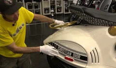Hàng độc cho đại gia VESPA 946 Christian Dior - Xe tay ga đắt nhất Việt Nam, giá gần 1 tỷ đồng.