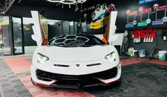 Lamborghini Aventador Roadster độ thành phiên bản giới hạn SVJ đầu tiên tại Việt Nam