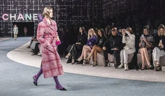 CHANEL Fall-Winter 2022/23 - Sự tôn vinh cho vải tuýt