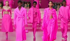 Valentino Thu Đông 2022 - Chỉ cần 1 sắc hồng nói lên đẳng cấp