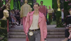 Versace - Menswear: BST Xuân/Hè 2023 của Donatella Versace