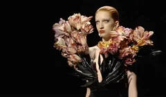 Schiaparelli Haute Couture Fall Winter 2022/2023: Thế giới siêu thực