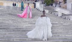 Valentino - Haute Couture Fall Winter 2022/2023: Khởi nguồn mới