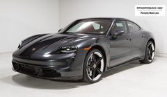 Porsche Taycan 2024 bản thể thao lộ diện với thiết kế như xe đua