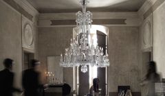 Đèn chùm Baccarat Zenith: soi sáng 258 năm lịch sử lấp lánh