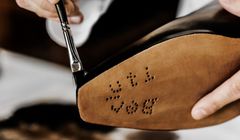 Berluti Bậc thầy đầu tiên mang màu sắc đến với đồ da