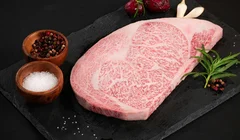 Bò Wagyu A5 Dát Vàng – Khám phá miếng bò “đắt nhất thế giới”