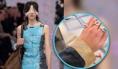 Vòng tay cuộn băng dính của Balenciaga có đáng 81 triệu đồng?