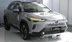 Cận cảnh hình ảnh 'bằng xương, bằng thịt' của Toyota Corolla Cross 2024 sắp về Việt Nam