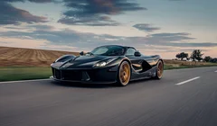 Siêu xe Ferrari LaFerrari mui trần được rao bán 6,5 triệu Euro