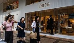 Đổ xô mua trang sức phong thủy hợp mệnh từ Dior, Gucci