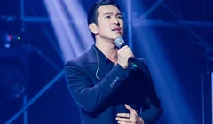 Nhân vật đặc biệt xuất hiện trong tập 2 Anh Trai Vượt Ngàn Chông Gai, cả khán đài khóc nghẹn