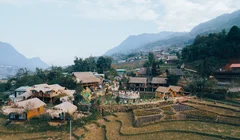 Đừng bỏ lỡ Tả Van khi du lịch Sa Pa mùa lúa chín