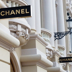 Chanel nói "không" với lông thú và da động vật quý hiếm