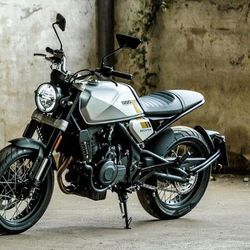 Brixton Crossfire 500 - chiếc mô tô phong cách cafer racer pha trộn nét hiện đại
