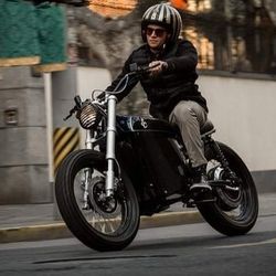 Độ xe cổ điển: Thú chơi cá tính của phái mạnh