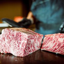 Đâu là loại thịt bò đắt nhất thế giới?