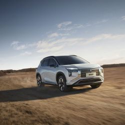 Airtrek 2022 – Xe điện hoàn toàn mới của Mitsubishi