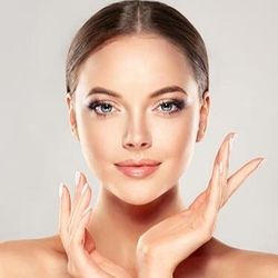 Típ dưỡng da hoàn hảo của mọi cô gái - 5 chai serum đạt hiệu quả cao