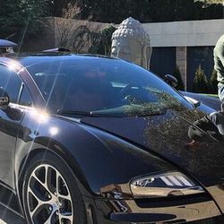 "Tròn mắt" trước bộ sưu tập siêu xe cực khủng của Ronaldo
