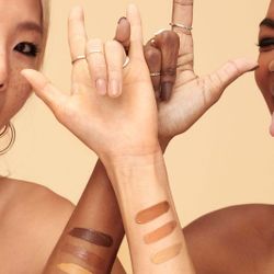 Cú lội ngược dòng ngoạn mục của e.l.f trong bối cảnh đại dịch Covid