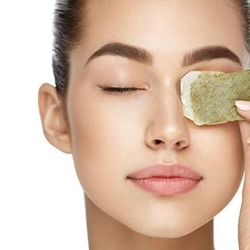 Công dụng làm đẹp của trà xanh