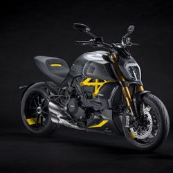 Ducati Diavel trình làng phiên bản đặc biệt, giá bán từ 24.395 USD