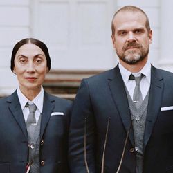 Siêu mẫu gốc Việt 61 tuổi tham gia chiến dịch của Thom Browne