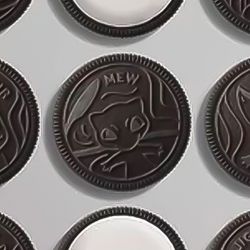 Bánh Oreo Pokémon Mew quý hiếm được bán lại với giá 300 triệu VNĐ?
