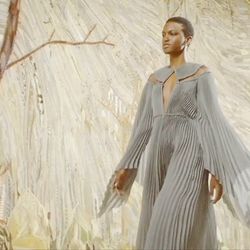 Dior Haute Couture Thu Đông 2021-2022: Tinh hoa thời trang nghệ thuật