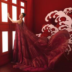 Hoa hậu Tiểu Vy trong BST "AN" của NTK Lê Thanh Hòa để lại ấn tượng mạnh mẽ trong lòng khán giả