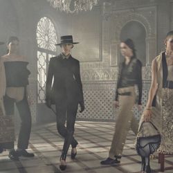 Chiến dịch quảng bá BST Dior Cruise 2023 mang tinh thần sáng tạo di mỹ
