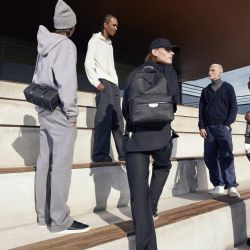 BST phụ kiện capsule Louis Vuitton tại FIFA World Cup Qatar 2022