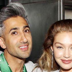 Gigi Hadid đồng hành cùng Tan France dẫn chương trình “Next in Fashion” mùa 2