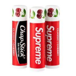 Supreme tiếp tục “chiều lòng” người hâm mộ với những món phụ kiện không ngờ tới