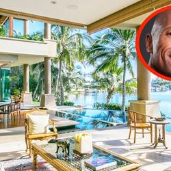 Bên trong lâu đài trị giá 100 triệu đô la của The Rock