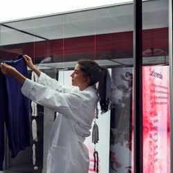 Cùng hưởng ứng chương trình “Thu gom quần áo cũ” của H&M nhé!