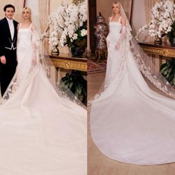 Cặp “vợ chồng son” Nicola Peltz và Brooklyn Beckham trong lễ cưới