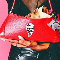 KFC ra mắt mẫu túi xách da sang trọng để … đựng đồ ăn